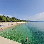 Anamarija * Novi Vinodolski